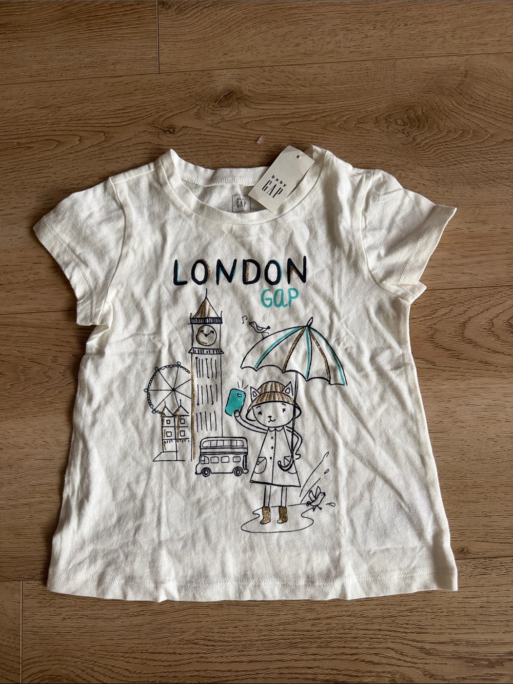 GAP Kids 'London' White Graphic Tee size 4 years